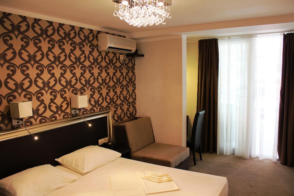 Vile Oliva Hotel & Resort Petrovac Kültér fotó
